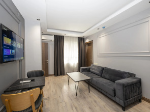 Отель Comfort Suites