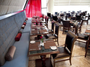 Отель Grand Excelsior Hotel Al Barsha