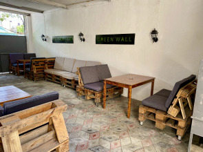 Гостевой дом Green Wall