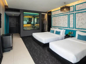 TSix5 Quarter Hotel
