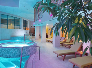 Mona Plaza Zlatibor Hotel
