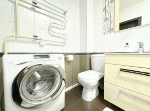 Квартира двухкомнатная с видом на реку на Притомском рядом с Кузбасс-Арена