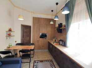 Апартаменты "Наутилус" с балконом в ЖК Черноморский 2