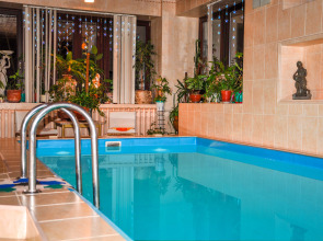 Дом Красивый дом на Волге