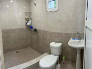 Гостевой дом В гостях у Артема и Вато