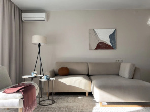 Апартаменты Macadamia Apartment