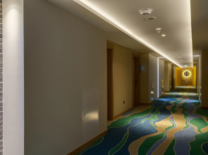 Отель The Elements