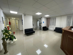Akademicheskaya Hotel