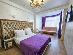 Senator Hotel