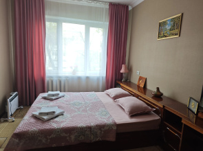 Uyutnaya s retro obstanovkoy Flat