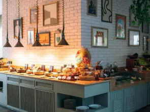 Отель 25hours Hotel Dubai One Central