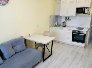 Uyutnaya S Vidom Na Angaru Flat