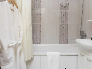 Апартаменты На Воровского 43