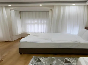 Апарт-отель Blue Royal