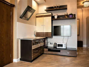 Апартаменты 003_Коммунистическая 107