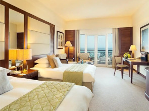 Danat Jebel Dhanna Resort