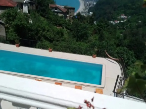 Kvari Resort