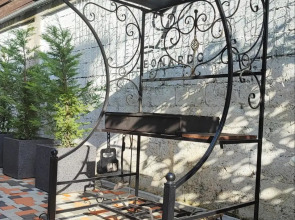 Отель Леонардо