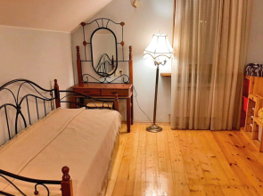 Частный Дом с Беседкой на Проспекте Дзержинского 25