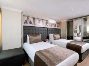 Отель Four Sides Sisli