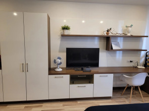 Апартаменты Аксиома 6