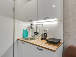 Апартаменты улучшенные на Джамбула 17