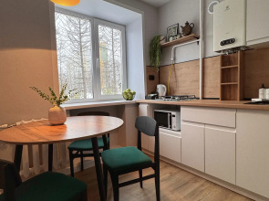 Квартира 2-к с раздельными комнатами Аристократ