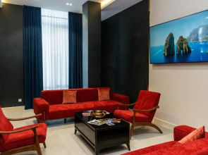 Отель Garnet Mir