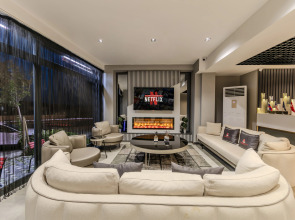 Intercity Airport Hotel