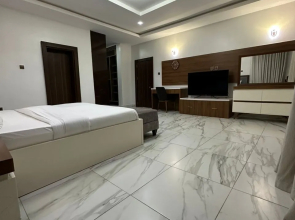 De James Hotels and Suites