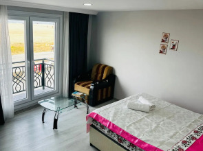 Отель Airport Black Sea Hotel & Restaurant