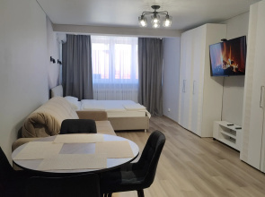 Novaya komfortnaya studiya v 5 minutah hod'by ot Hrama Apartments