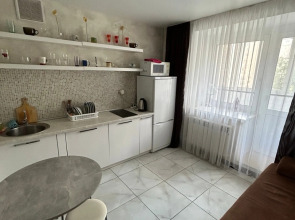 Апартаменты на Северо Западной 14