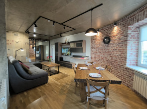 Квартира с Видом на Историческую Часть Костромы и Волгу