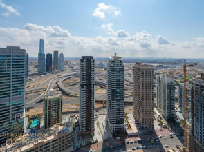 Апартаменты Marco Polo Fancy Marina Getaway With Mesmerizing Views