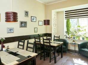 Отель Априори