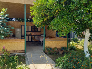 Mari Guest house