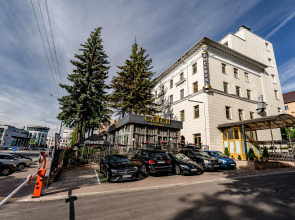 Отель Imperial Palace