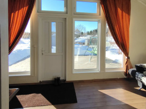 Гостевой Дом Уютный Домик с Террасой