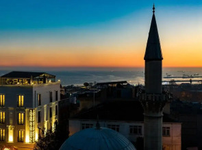 Отель Interstar