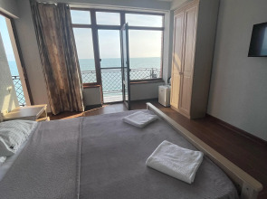 Мини-отель Leon Beach Hotel