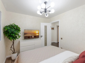 Квартира «StarHouse» Город Солнца-2