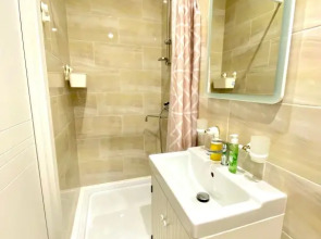 Апартаменты Карла Маркса 35 (1)