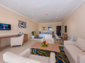 Sunbird Livingstonia Beach Hotel