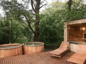 Глэмпинг Викингуд