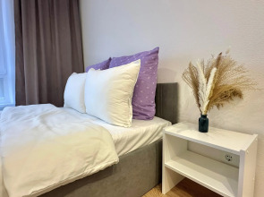 Апартаменты Истоман Студия вид на пруд