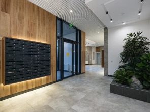 Квартира Новая студия в 5 минутах от ТРЦ Аура