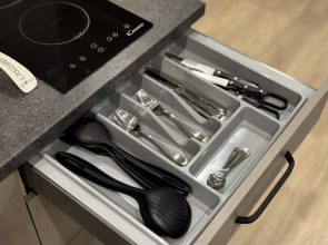 Апартаменты  Apart SV4 Цоколь Раушен Престиж