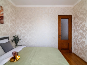 Квартира Двухкомнатная квартира у метро Минская, Парк Победы