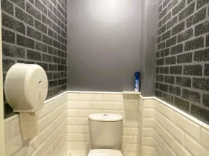 Хостел Moon Sky 24/7